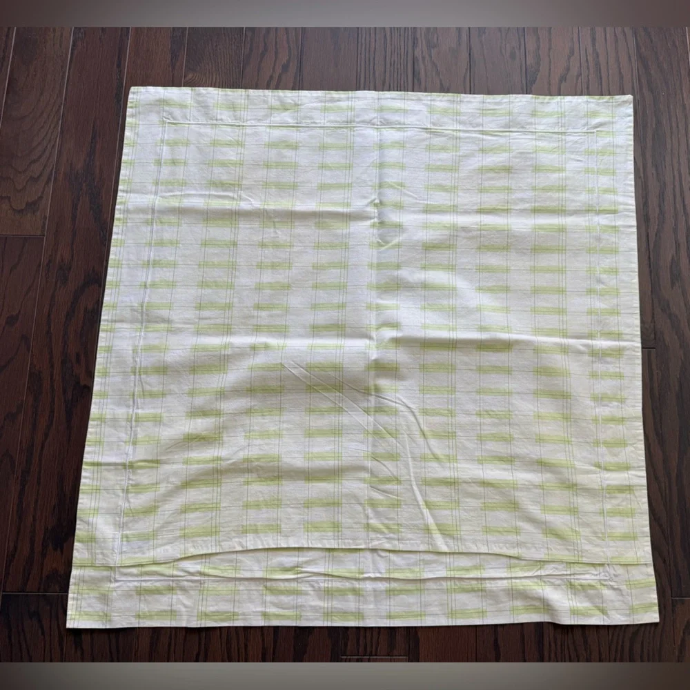 Yves Delorme Paris 2 Euro Shams 29” Square